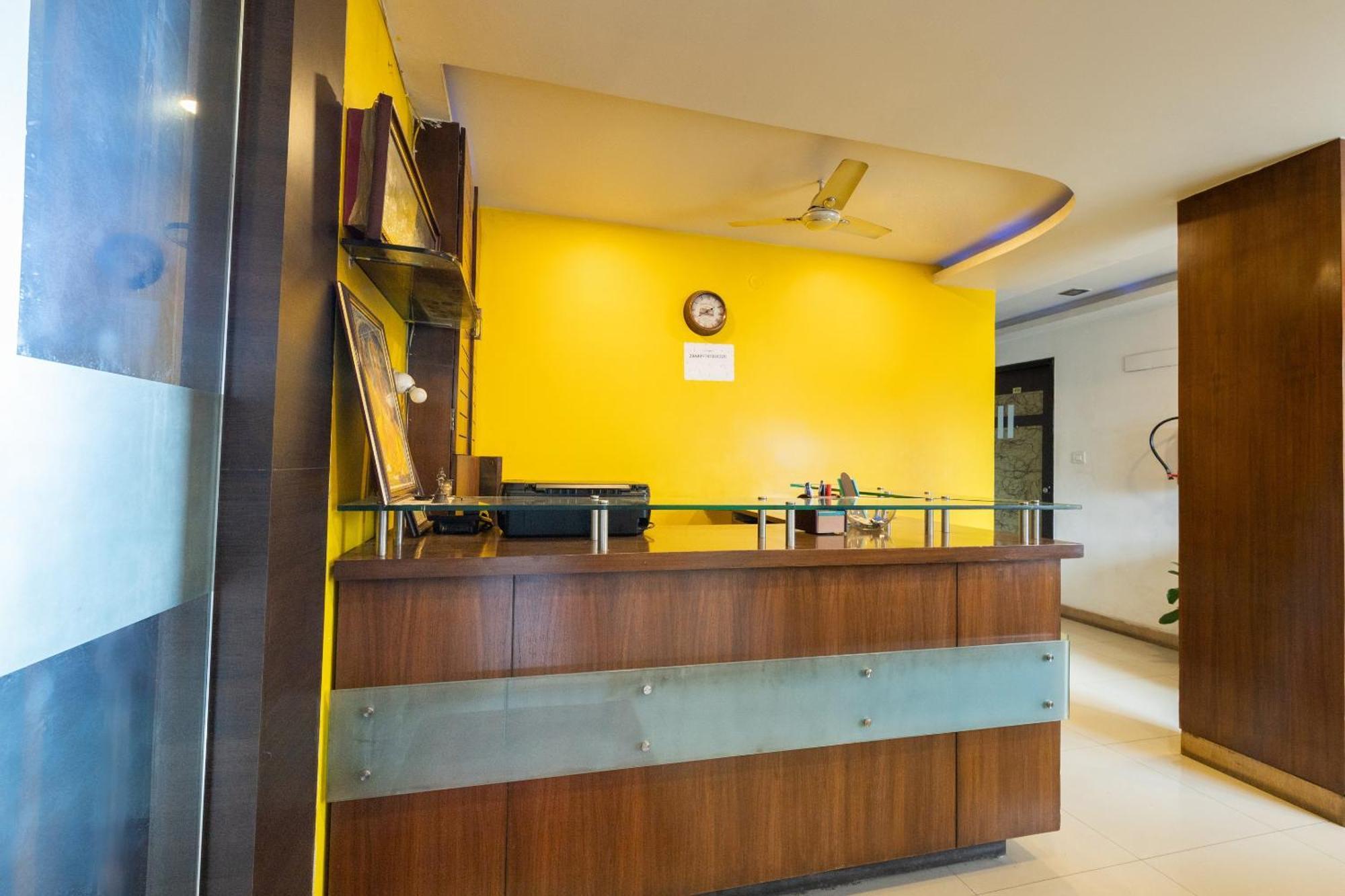 71863 The Red Velvet Opposite Novel Office Marathahalli Bridge. Bangalore Luaran gambar